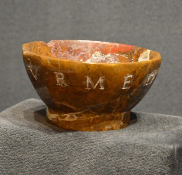 Coppa in diaspro della collezione di Lorenzo il Magnifico - riproduzione riservata