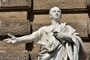 Statua di Cicerone - Roma