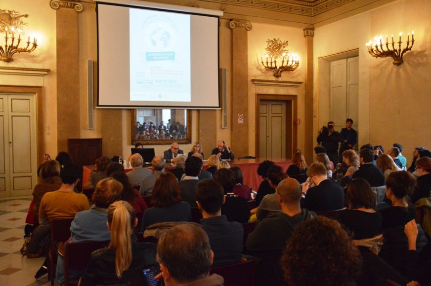 Palazzo Fenzi, 7 novembre 2017 - Un momento dell'incontro con il vice ministro Mario Giro