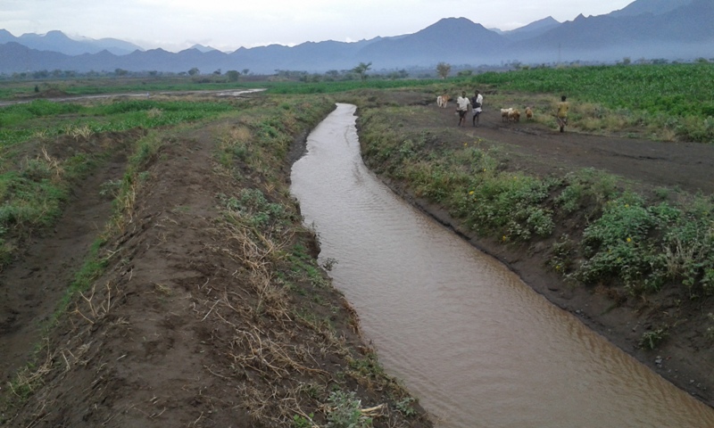 Canale di irrigazione per deviazione di acque di fiumi stagionali - "Spate Irrigation" (Alamata, Regione del Tigrè, Etiopia)