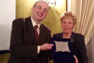 immagine Rita Pierini con Sergio Audano dell'Associazione Italiana di Cultura Classica Praemium Classicum Clavarense