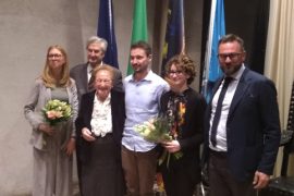 Eleonora Forzini riceve Premio Giovanni Lorenzin