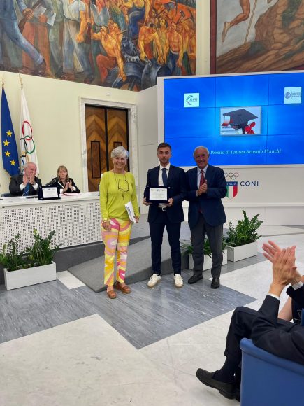 Gabriele Costanzo secondo posto della graduatoria per i premi di laurea "Artemio Franchi"