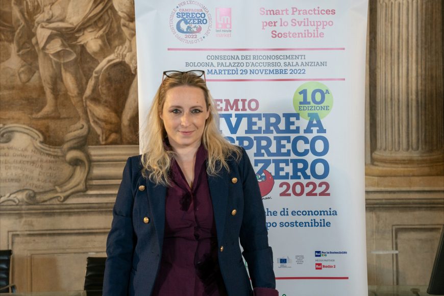 Janet Pitarresi durante la cerimonia di consegna del premio Vivere a Spreco Zero