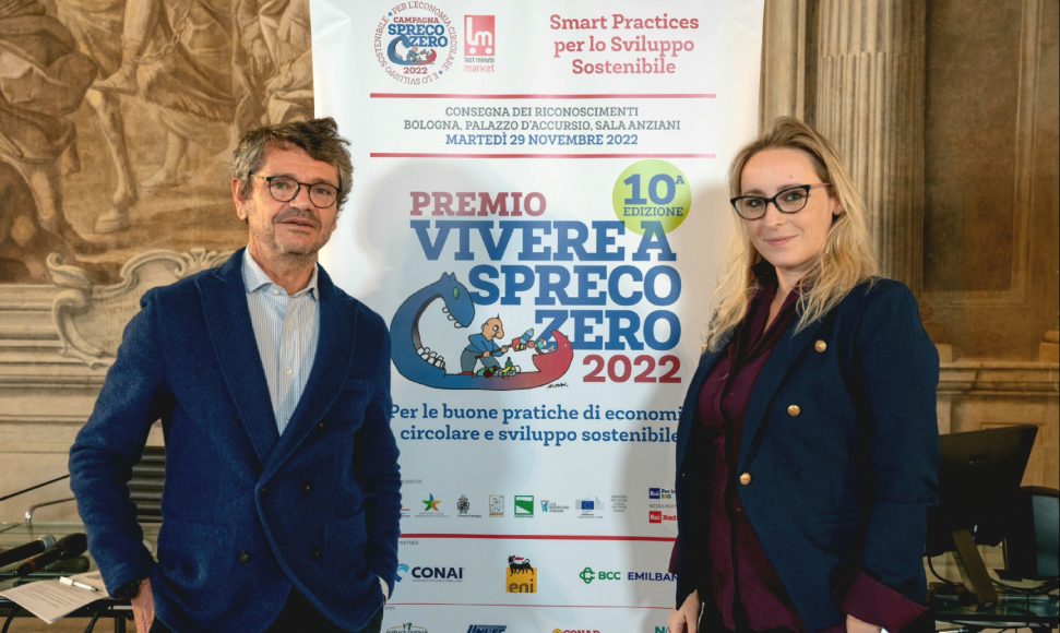 Andrea Segré, presidente della giuria del premio Vivere a Spreco Zero, e Janet Pitarresi