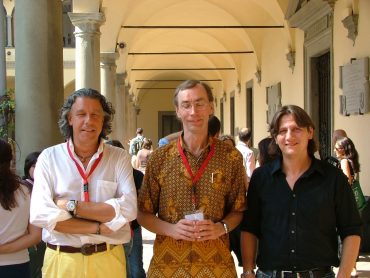 Da sinistra, Renato Fani, Svante Pääbo e David Caramelli