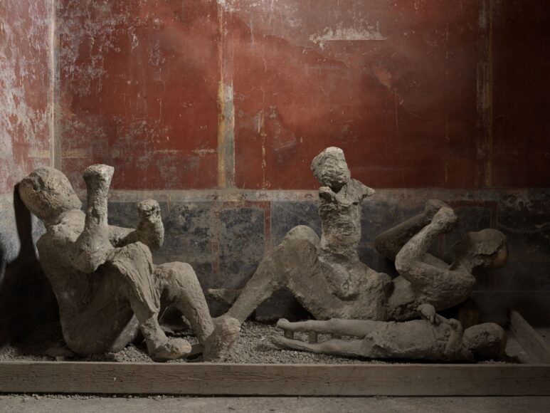 Pompei, gruppo di calchi calchi n. 50-51-52 da Casa del Bracciale d'Oro (per gentile concessione del Parco archeologico di Pompei)