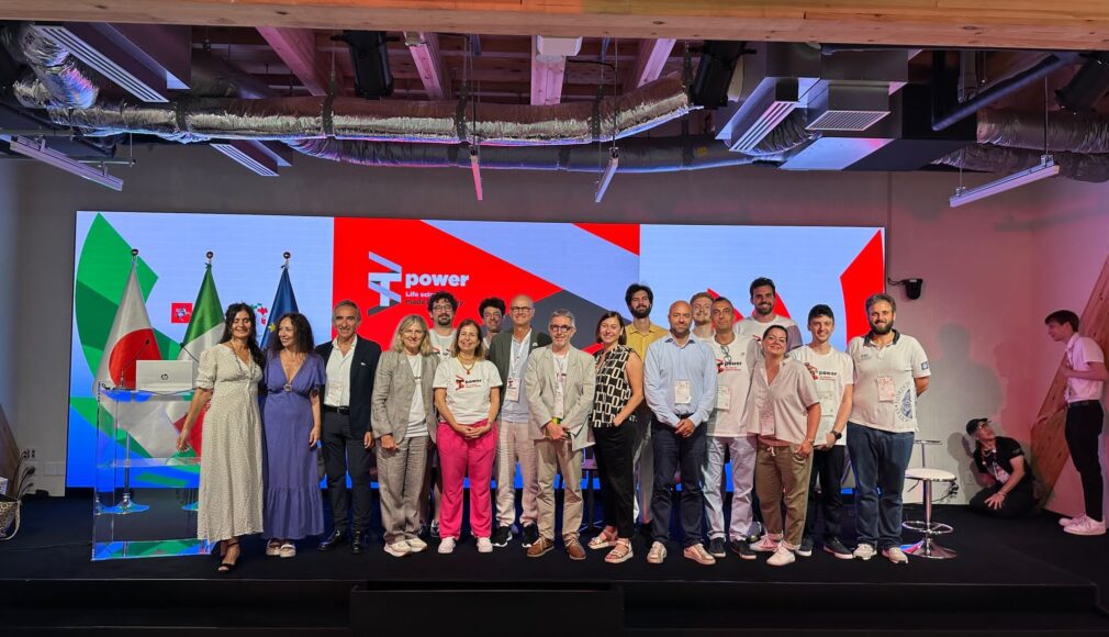 Il gruppo di T-Power a Osaka