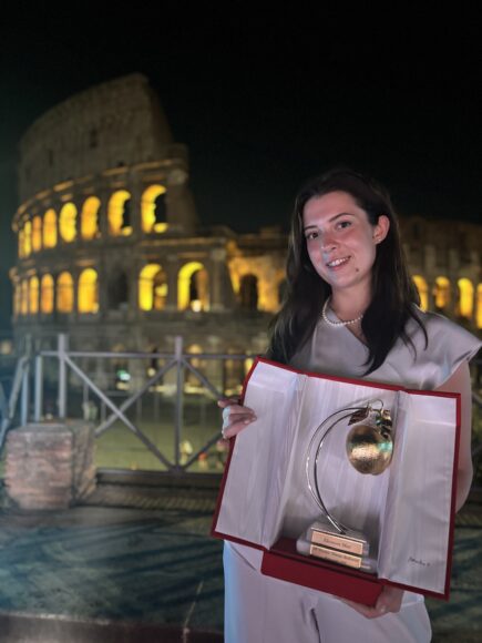 Eleonora Masi premiata con la "Mela d'oro"